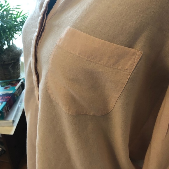 Light pink button down cotton shirt - Picture 4 of 8